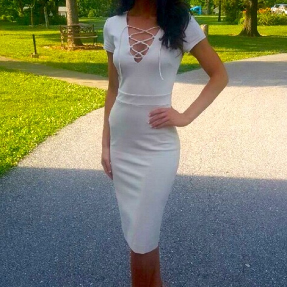 Bebe Midi Dress